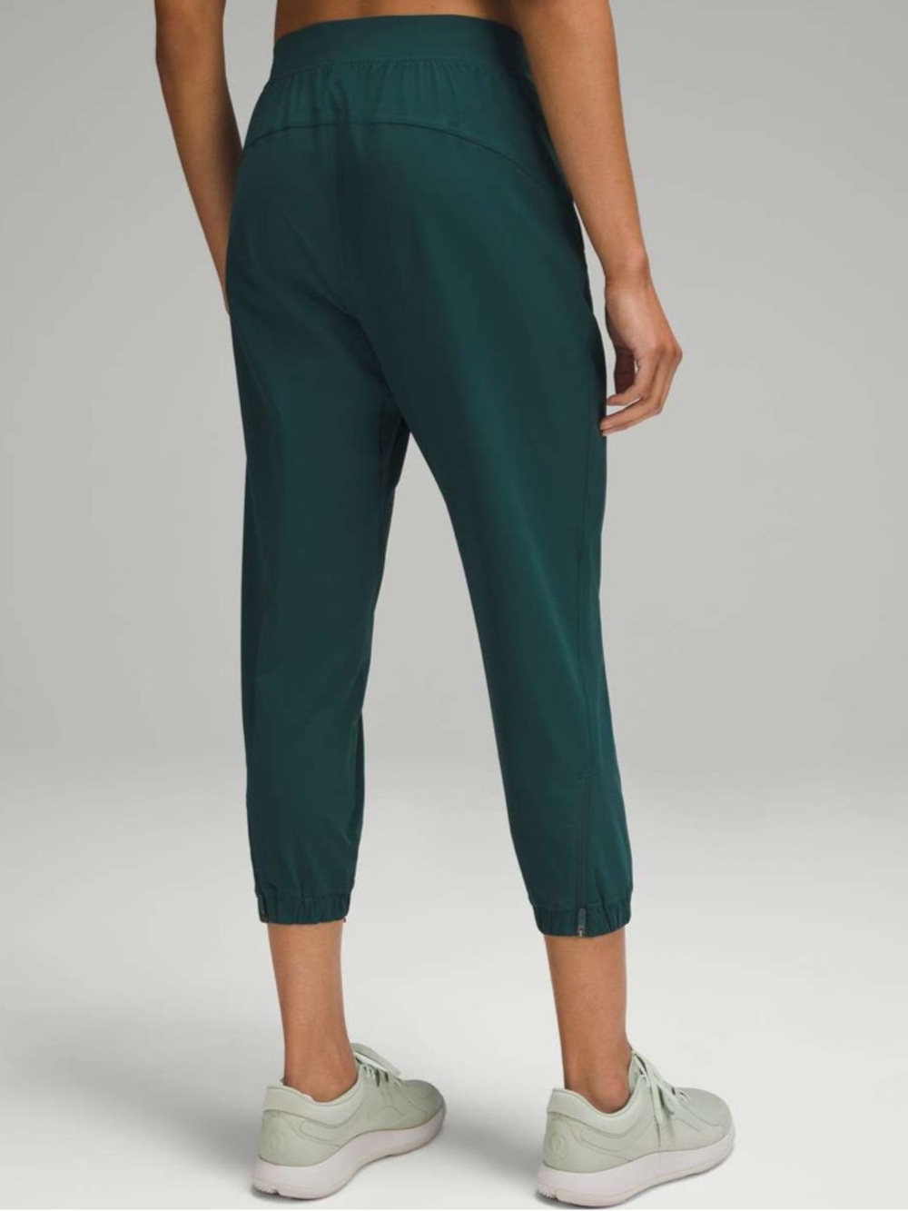 Lululemon Adapted State High-Rise Cropped Joggers (size 10) - Picture 4 of 10